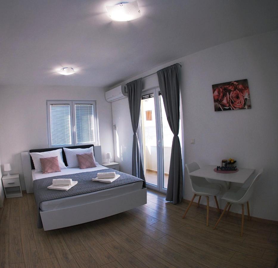 Apartmani Josipa Башка-Вода Экстерьер фото