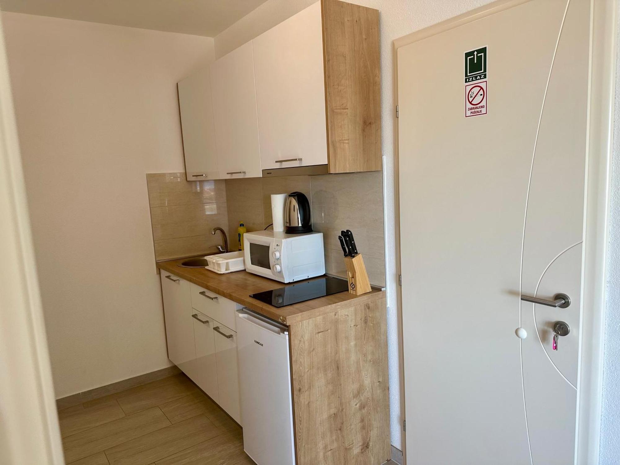 Apartmani Josipa Башка-Вода Экстерьер фото