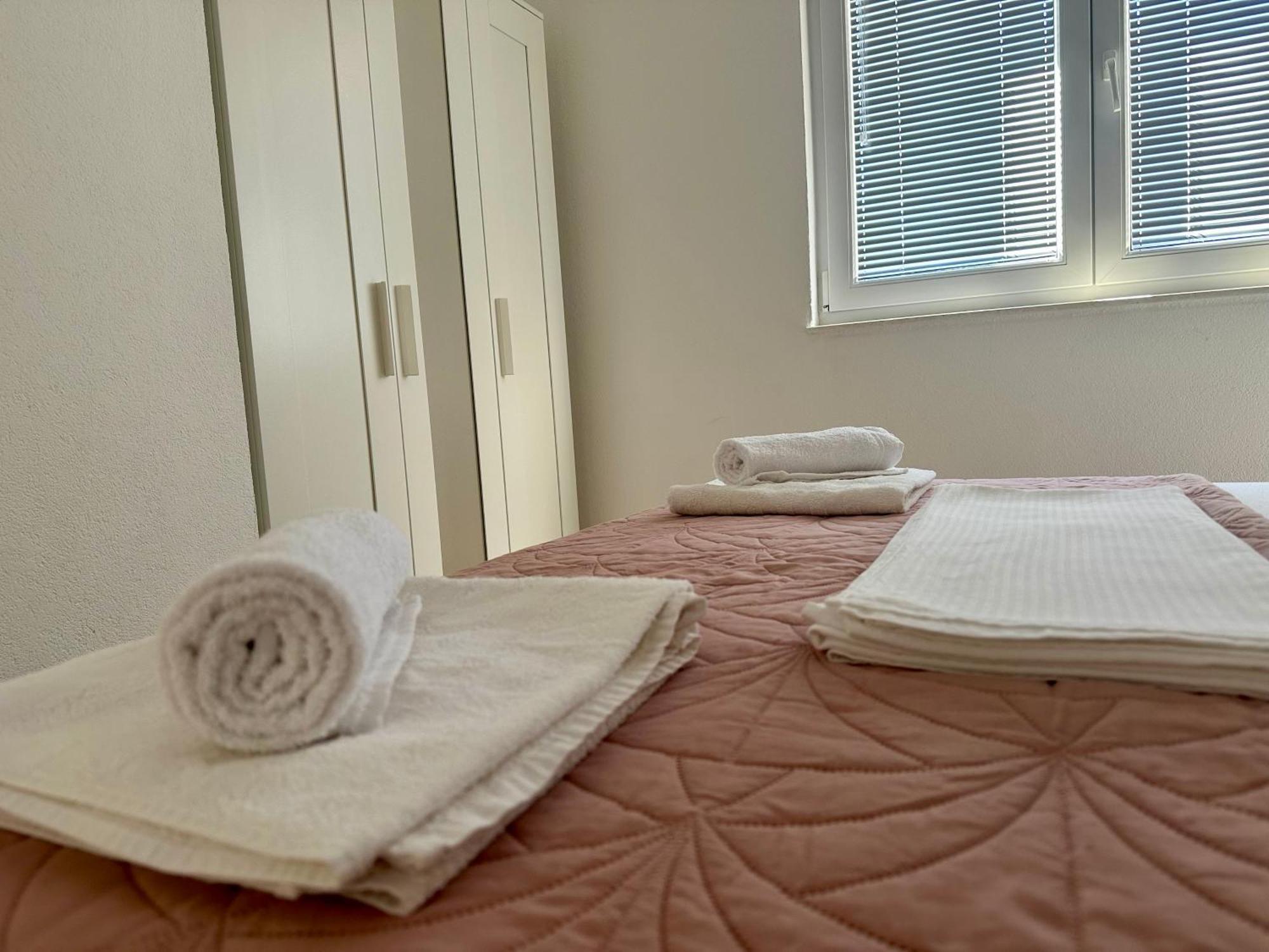 Apartmani Josipa Башка-Вода Экстерьер фото
